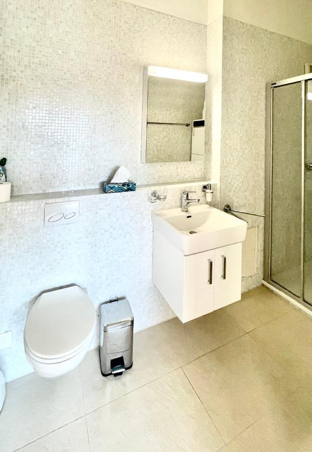 Apartament Studio Bahnhof Spiez Zewnętrze zdjęcie